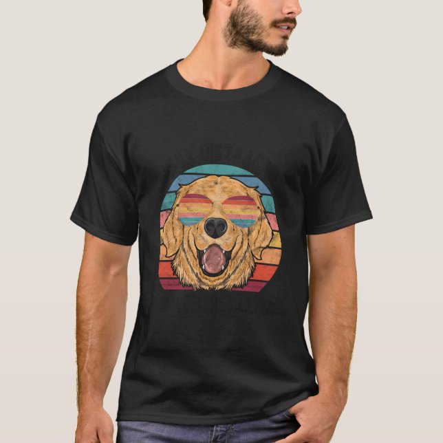 Camiseta Ouro Retriever Dog Oferece Facilmente Distração Po (Frente)