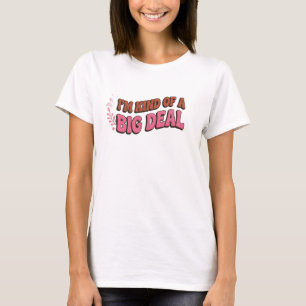 Camiseta Ousada & Linda UMA GRANDE NOTÍCIA Moda Arte