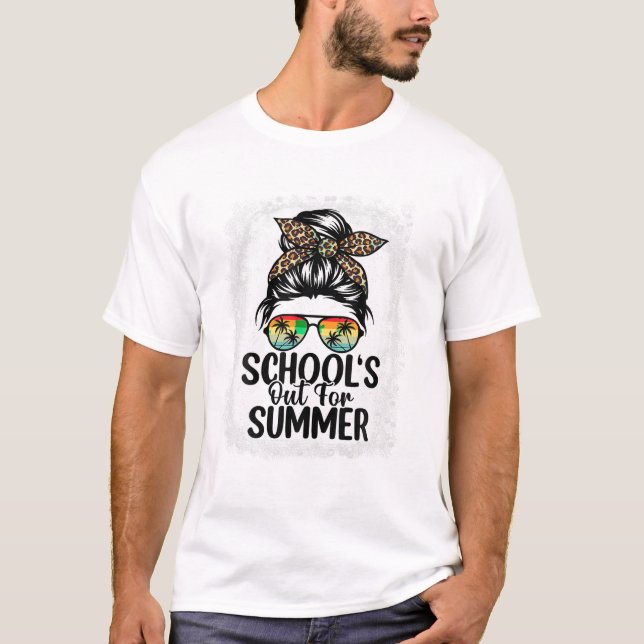 Camiseta Out For Summer No Dia Passado (Frente)