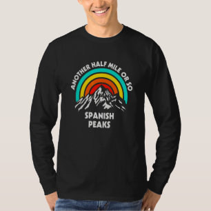Camiseta Outro Meio Milha Mais Ou Menos Caminhando Spanish