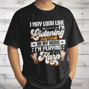 Camiseta Ouvindo engraçado na minha cabeça Estou tocando ha