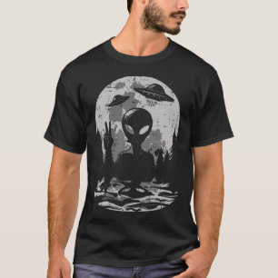 Camiseta OVNI Paz Alien Lua Espaço Prato Voador n