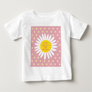 Camiseta Padrão de flor margarida - Pureza, citação de inoc