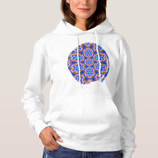 Camiseta Padrão de Flores de Furos (Frente)