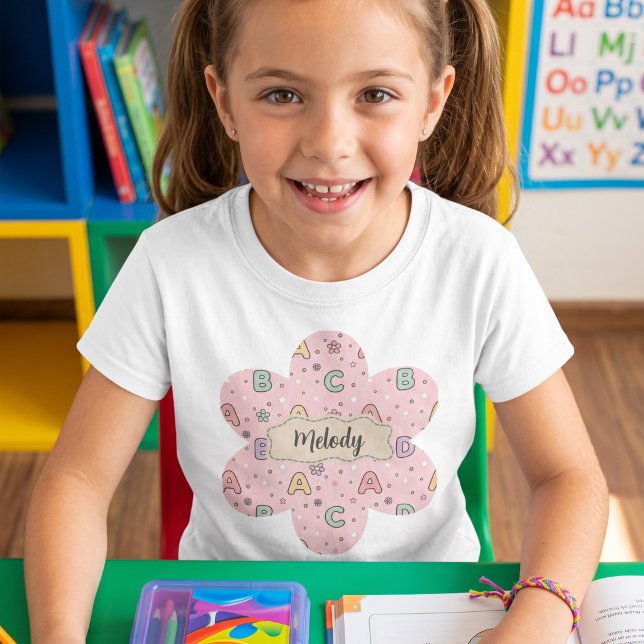 Camiseta Padrão de Letras Rosa de Volta às Aulas  (Criador carregado)