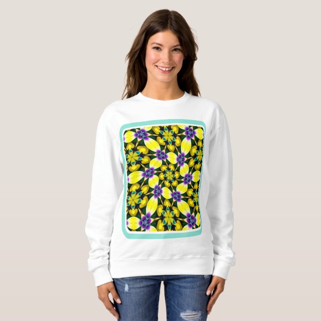 Camiseta Padrão de margarida amarela e roxa (Frente Completa)