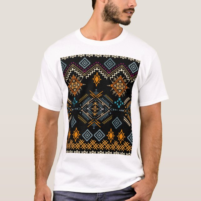 Camiseta Padrão De Ornamento De Boho Étnico Sem Olhos (Frente)