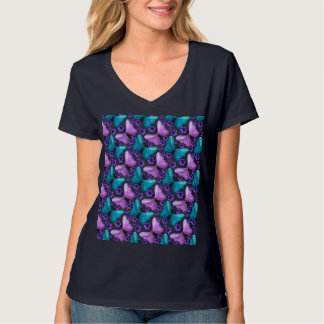 Camiseta Padrão floral de borboleta azul-verde e roxo
