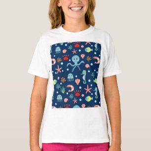 Camiseta Padrão Fofo de Vida Marinha no Oceano