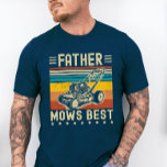 Camiseta Padre Mows Melhor Pai De Remor Engraçado<br><div class="desc">Camisa engraçada de vintage com texto branco em negrito dizendo "Padre Mows Best" com um gráfico de cortador de grama. Perfeito para pais que adoram cortar,  trabalhar no pátio ou piadas pais. Excelente ou presente de aniversário.</div>