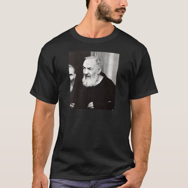Camiseta Padre Pio 102.jpg (Frente)