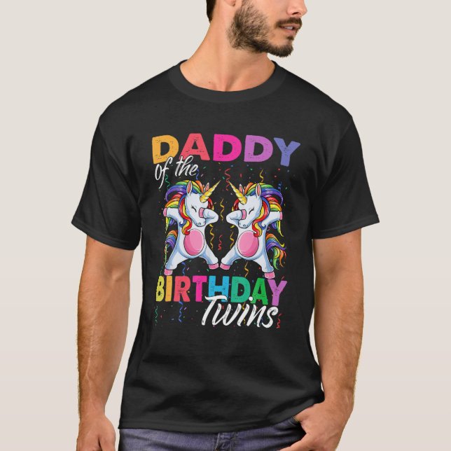 Camiseta Pai Da Garota Gêmea De Aniversário A Bater No Unic (Frente)