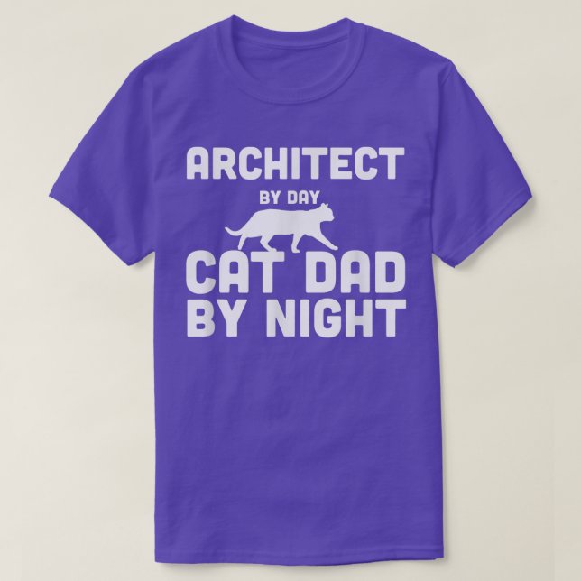 Camiseta Pai De Gato Por Dia Por Noite (Frente do Design)