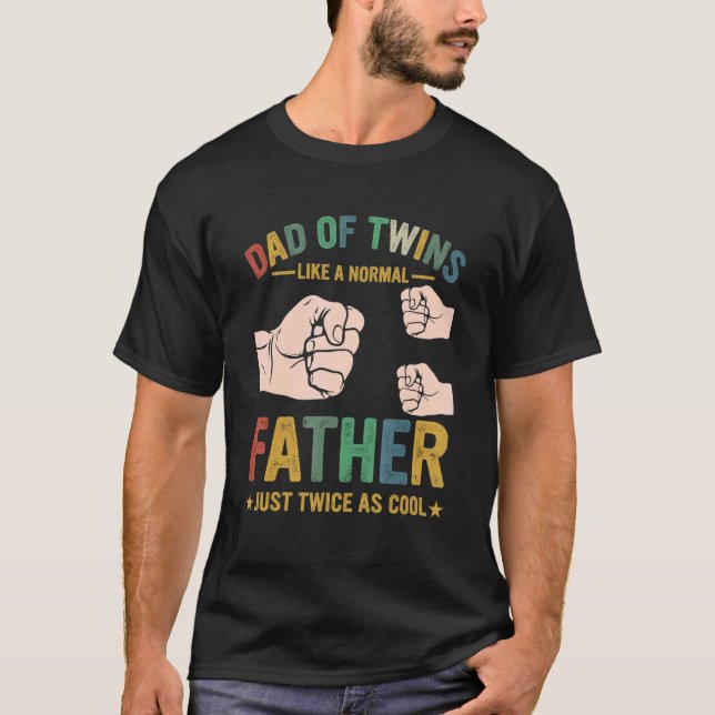 Camiseta Pai De Gêmeos Como Um Pai Normal Apenas Duas Vezes (Frente)