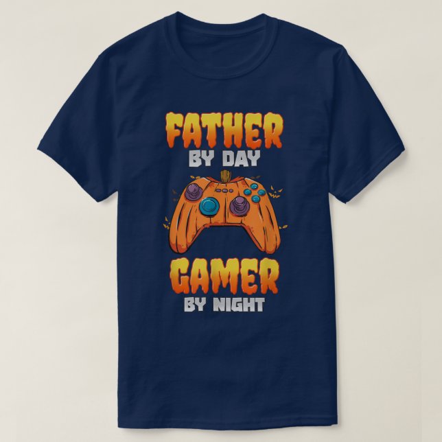Camiseta Pai De Jogadores Por Dia Gamer Pela Noite Engraçad (Frente do Design)