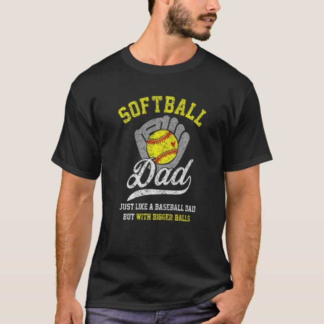Camiseta Pai De Softball Mens Com Bolas Maiores Orgulhosas (Frente)