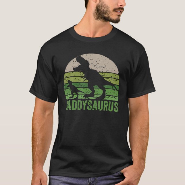 Camiseta Pai Dinossauro Daddysaurus Dia de os pais (Frente)