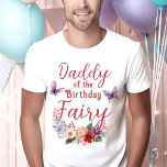 Camiseta Pai do Fada de Aniversário<br><div class="desc">Celebre seu dia especial em estilo com nossa camiseta "Pai da Fada de Aniversário". Esta camisa encantadora apresenta fontes brancas e um charmoso buquê floral com borboletas, combinando perfeitamente a paleta colorida da nossa coleção de Fada Primeiro Aniversário. Feito de tecido macio e de alta qualidade, esta camisa garante conforto...</div>