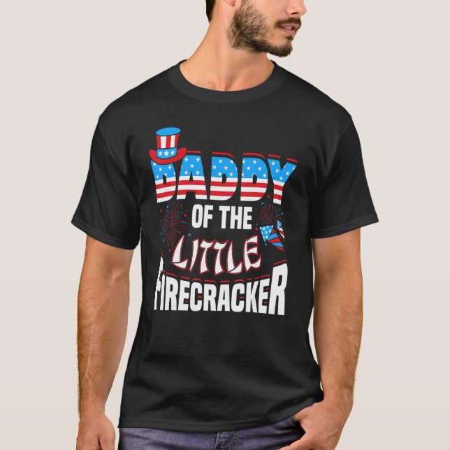 Camiseta Pai Do Pequeno Firecracker 4 De Julho (Frente)