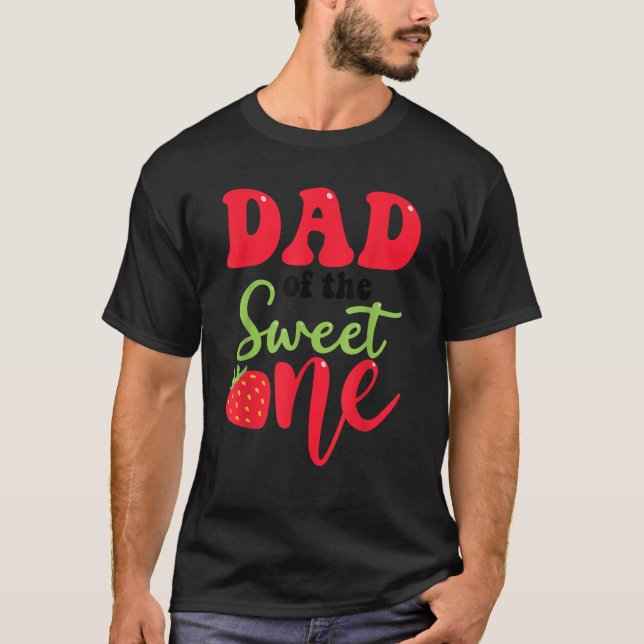 Camiseta Pai do Primeiro Nascimento do Verão de Morango Doc (Frente)