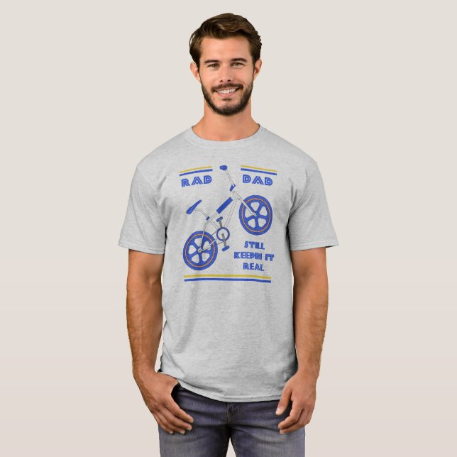 Camiseta Pai do Rad dos azuis marinhos - ainda Keepin ele (Frente Completa)