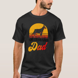 Camiseta Pai Dobermann Retro Proprietário de Cão Passeando