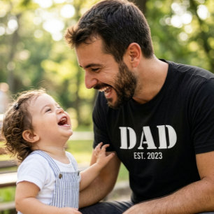 Camiseta Pai Estabeleceu Tipografia Branca Simples Preto
