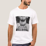 Camiseta Pai Incrível Desde 20XX Foto Elegante Simples<br><div class="desc">Esta design simples e moderna é composta por tipografia serif e cursiva e adiciona uma foto personalizada</div>