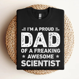Camiseta Pai Orgulhoso De Um Incrível Cientista Engraçado S