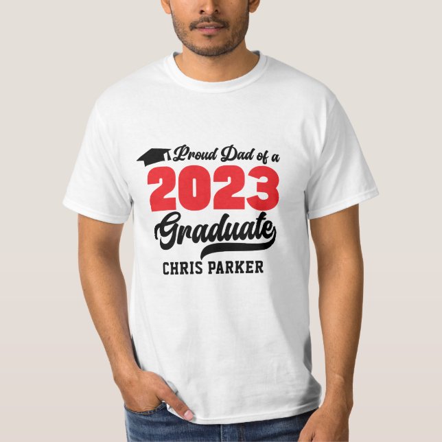 Camiseta Pai orgulhoso de um script vermelho-preto de Forma (Frente)