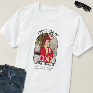 Camiseta Pai Orgulhoso Foto em Preto e Branco com Arco de G