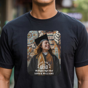 Camiseta Pai Orgulhoso Graduado Tipografia Varsity Foto de