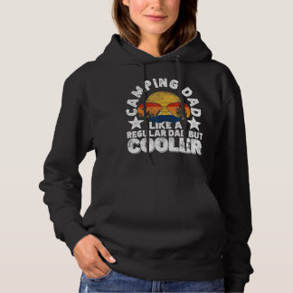 Camiseta Pai que Acampa Como um Pai Normal Mas Mais Legal