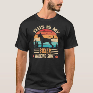 Camiseta Pai que Passeia Boxer Alemão ao Pôr do Sol Retro
