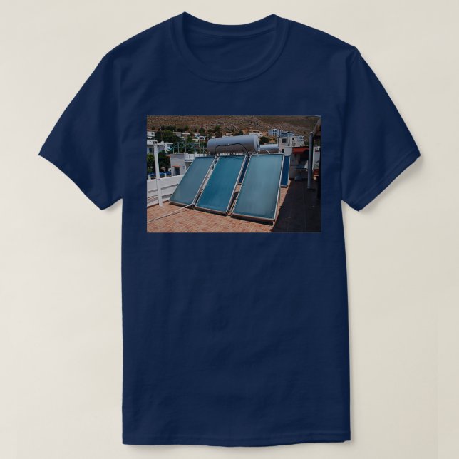 Camiseta Painéis de aquecimento solar (Frente do Design)