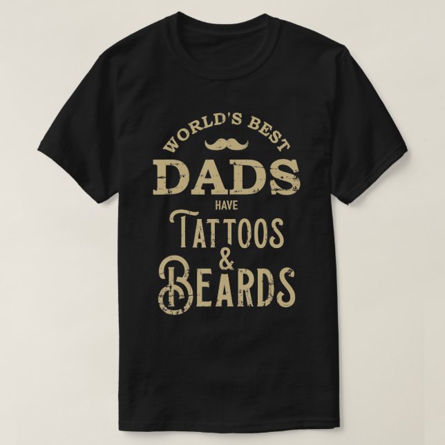 Camiseta Pais com tatuagens e barbas (Frente do Design)
