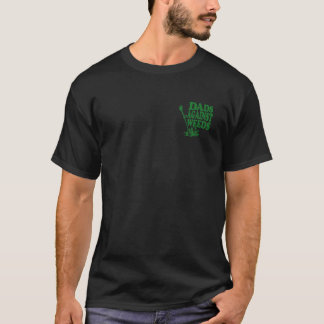 Camiseta Pais Contra Jardim de Maconha Cortando Gramado Pai