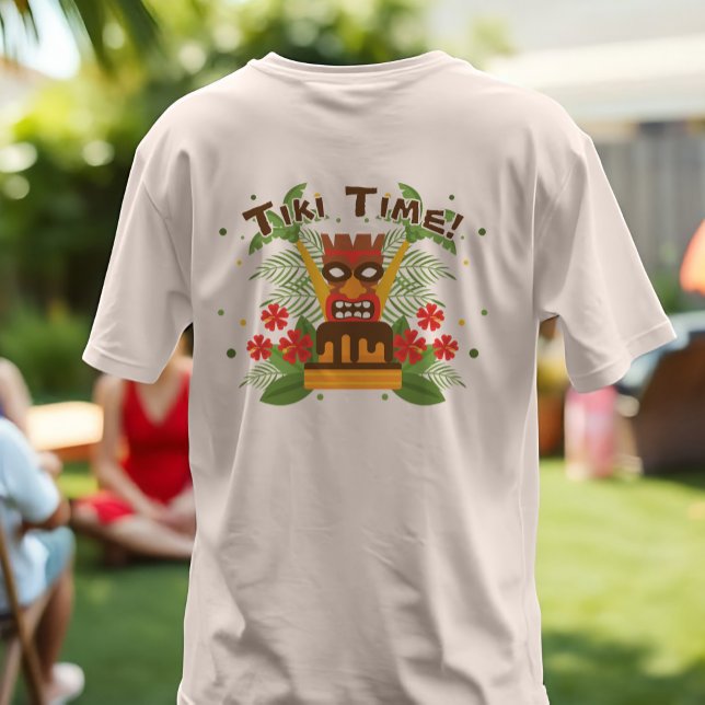 Camiseta Palmeiras de Aniversário Tiki Flores Havaianas Lua (Retro-inspired tiki-themed t-shirt for a Hawaiian themed birthday luau celebration. Custom text!)