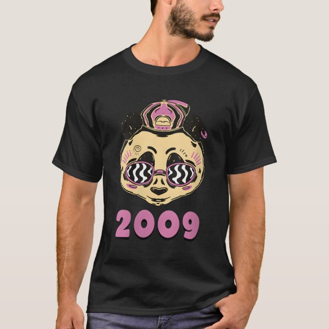 Camiseta Panda Animal Incrível Desde 2009 (Frente)