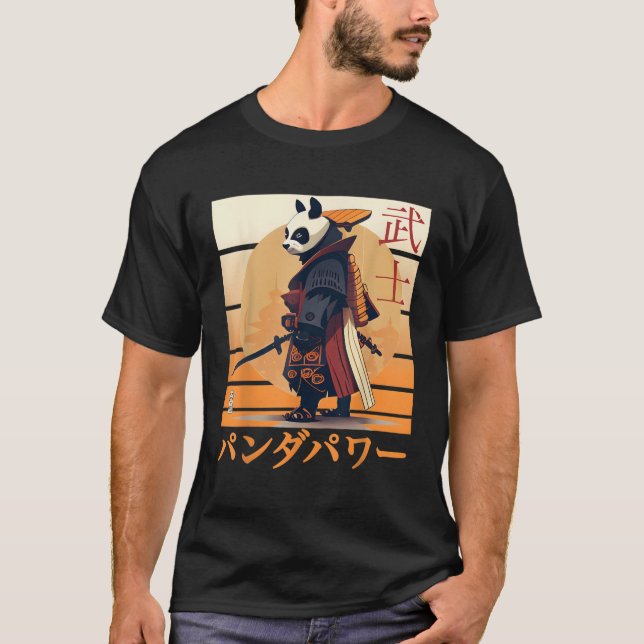 Camiseta Panda Anime Samurai Ninja E Escrevendo Japonês (Frente)