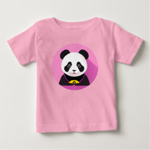 Camiseta Panda de Desenho Animado Ilustração Colorida