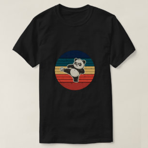 Camiseta Panda de Karatê Retro Artes Marciais Pôr do Sol