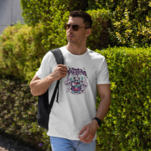 Camiseta Panda Farmer Cartoon