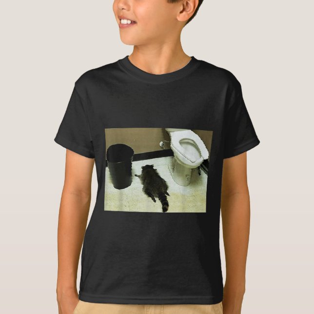 Camiseta Panda Lixo Engraçado Racoon Bêbado  (Frente)