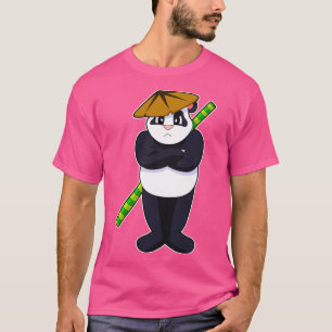 Camiseta Panda na luta de bastão artes marciais