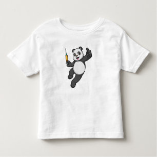Camiseta Panda na Vacinação com Seringa