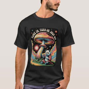 Camiseta Panda Psicodélico Retro Cogumelo Vibrações Cósmica