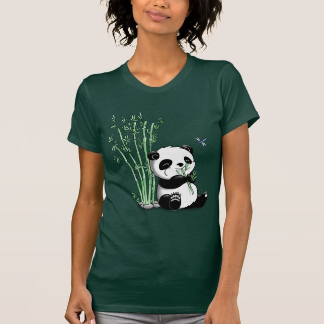 Camiseta Panda que come o bambu (Frente)