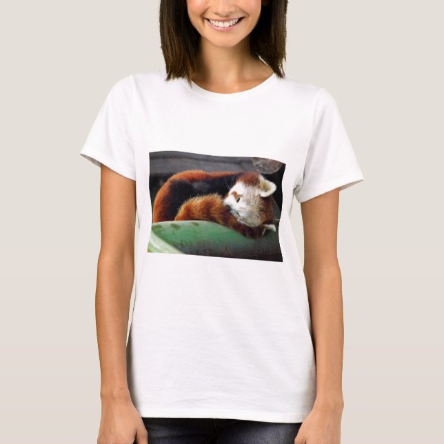 Camiseta Panda vermelha do sono (Frente)