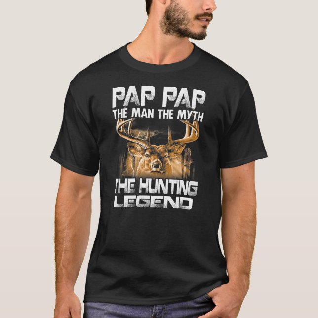 Camiseta Pap Pap O Homem Mite A Lenda Da Caça  (Frente)